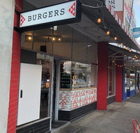 Sideshow Burgers - Schoolies Week Accommodation