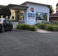Katz Fish and Chips - Schoolies Week Accommodation