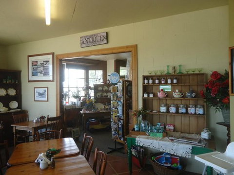 Charnwood Cafe - Schoolies Week Accommodation 0