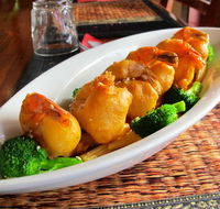 Lemongrass Thai Cuisine Restaurant - Schoolies Week Accommodation