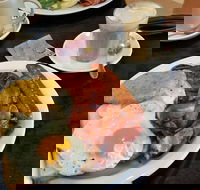 Port of Call cafe - Schoolies Week Accommodation