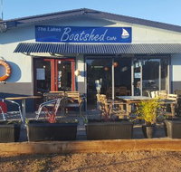 The Lakes Boatshed Cafe - Schoolies Week Accommodation