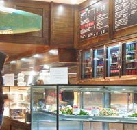 Gardens Cafe - Schoolies Week Accommodation