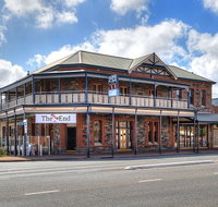 The Mile End - Schoolies Week Accommodation
