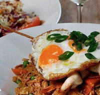 Two Fat Blokes Gourmet Kitchen - Schoolies Week Accommodation