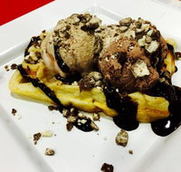 Cold Rock Ice Creamery