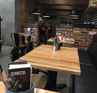Schnitz - Schoolies Week Accommodation