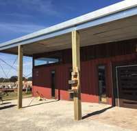 The Farmer's Place - Schoolies Week Accommodation