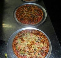 Koo Wee Rup Pizza  Pasta - Schoolies Week Accommodation