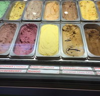 Riviera Ice Cream Parlour - Schoolies Week Accommodation