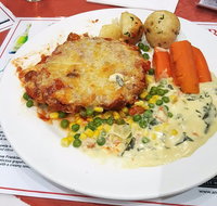 RSL Bistro-Restaurant - Schoolies Week Accommodation