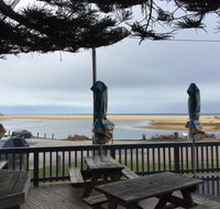 The WaterWheel Tavern - Schoolies Week Accommodation