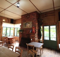 The Blue Duck Inn Hotel Pub - Schoolies Week Accommodation