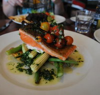 Station Street Bistro - Schoolies Week Accommodation