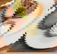 Artiste Espresso Bar - Schoolies Week Accommodation