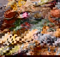 Attaboy Restaurant - Schoolies Week Accommodation