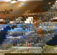 Kitchen 42 - Schoolies Week Accommodation