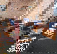 The Australian Cafe - Schoolies Week Accommodation