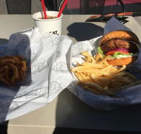 Carl's Jr. - Schoolies Week Accommodation