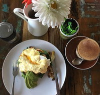Dark Horse Coffee - Schoolies Week Accommodation