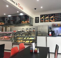 Kaza's - Schoolies Week Accommodation