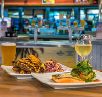 Seaview Tavern - Schoolies Week Accommodation