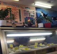 Swans Take away - Schoolies Week Accommodation