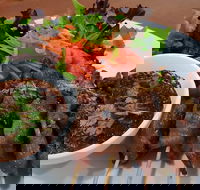 THAI CHAI Yo - Schoolies Week Accommodation