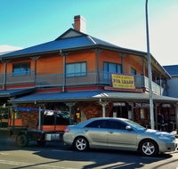 The Corner at Moruya - Schoolies Week Accommodation