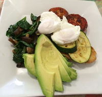 Zest Restaurant - Schoolies Week Accommodation