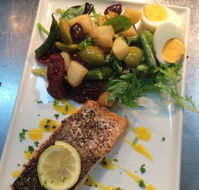 Ollie's - Schoolies Week Accommodation