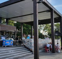 Tinto Expresso Bar - Schoolies Week Accommodation