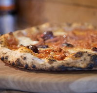 Mama Dough - Schoolies Week Accommodation