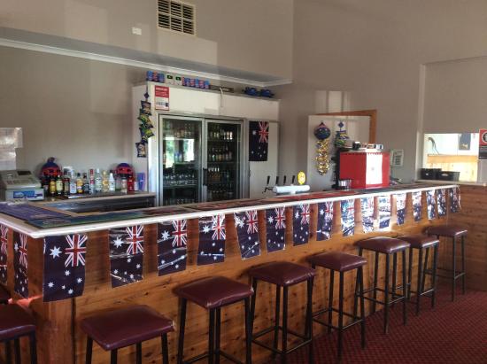 Ivanhoe ACT Schoolies Week Accommodation