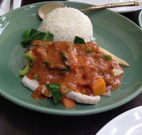 Lemon Grass Thai - Schoolies Week Accommodation
