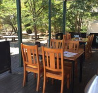 Rose Cottage - Schoolies Week Accommodation