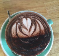 SALUTE espresso - Schoolies Week Accommodation