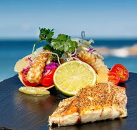 Surf Club Restaurant  Bar - Schoolies Week Accommodation