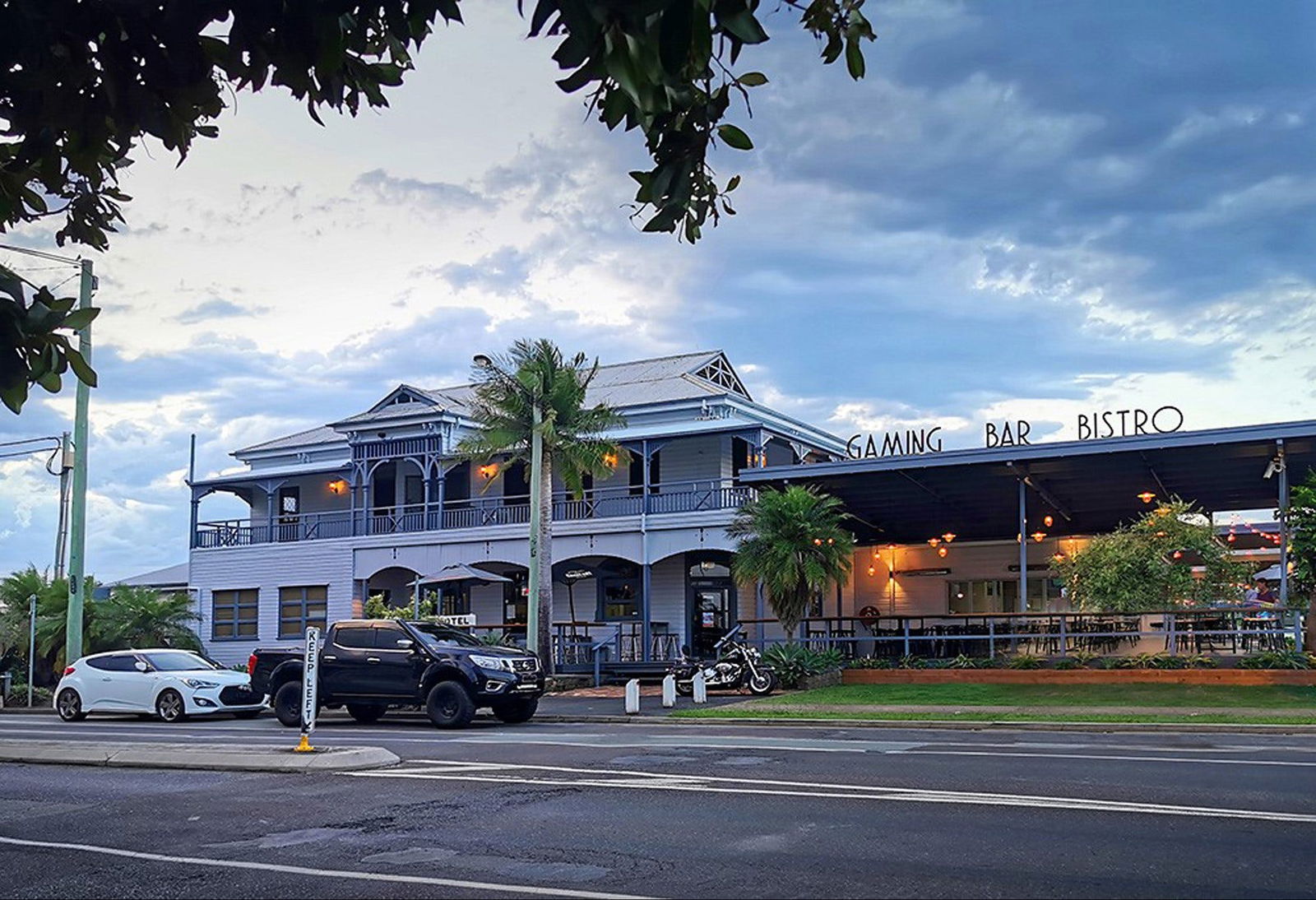  Schoolies Week Accommodation