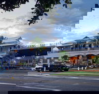 Commercial Hotel Redbank - Schoolies Week Accommodation