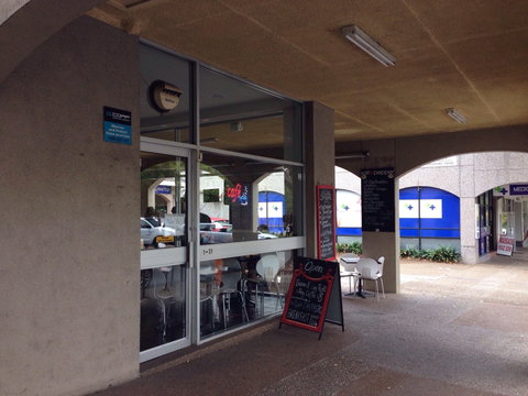 Hero Sushi - CBD - Schoolies Week Accommodation 0