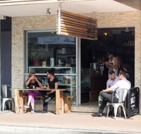 Quest coffee roasters - Schoolies Week Accommodation