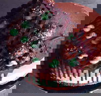 Albion Hotel - Schoolies Week Accommodation