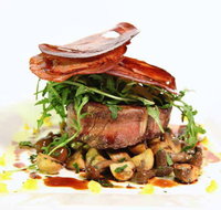 Made in Italy - Annandale - Schoolies Week Accommodation