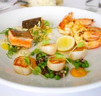 Manta Restaurant  Bar - Schoolies Week Accommodation