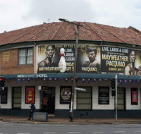 Newmarket Hotel Bistro - Schoolies Week Accommodation