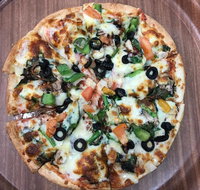 Sinbads Kebab Pizza And Gozleme - Schoolies Week Accommodation