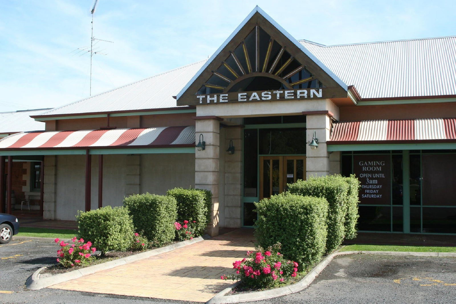  Schoolies Week Accommodation