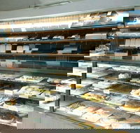 Bean and Barrow - Schoolies Week Accommodation