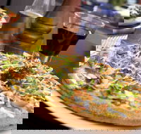 Pizza Capers - Noosa Heads - Schoolies Week Accommodation